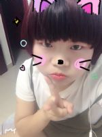 女*,19岁,159厘米,四川省,凉山婚姻状况:单身,学历:初中,职业:服务