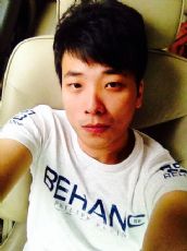 liu**8764,27岁,174厘米,广东省,深圳市婚姻状况:单身,学历:大专,职业:私企